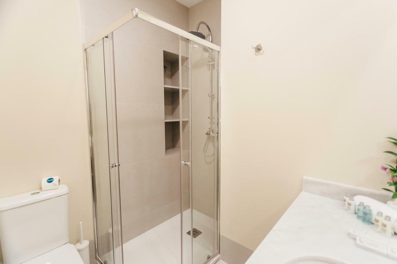 סביליה Stylish And Wide- 3Bdr 3Bth- Los Remedios מראה חיצוני תמונה